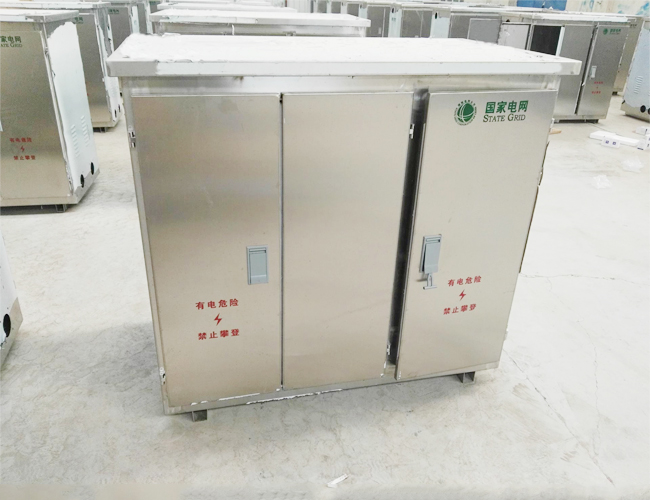 JP-4 600-1000A 進(jìn)線熔斷器+出線塑殼漏電